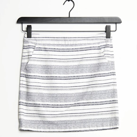 Tommy Hilfiger A-line Pockets Skirt Size 12 - Picture 1 of 6